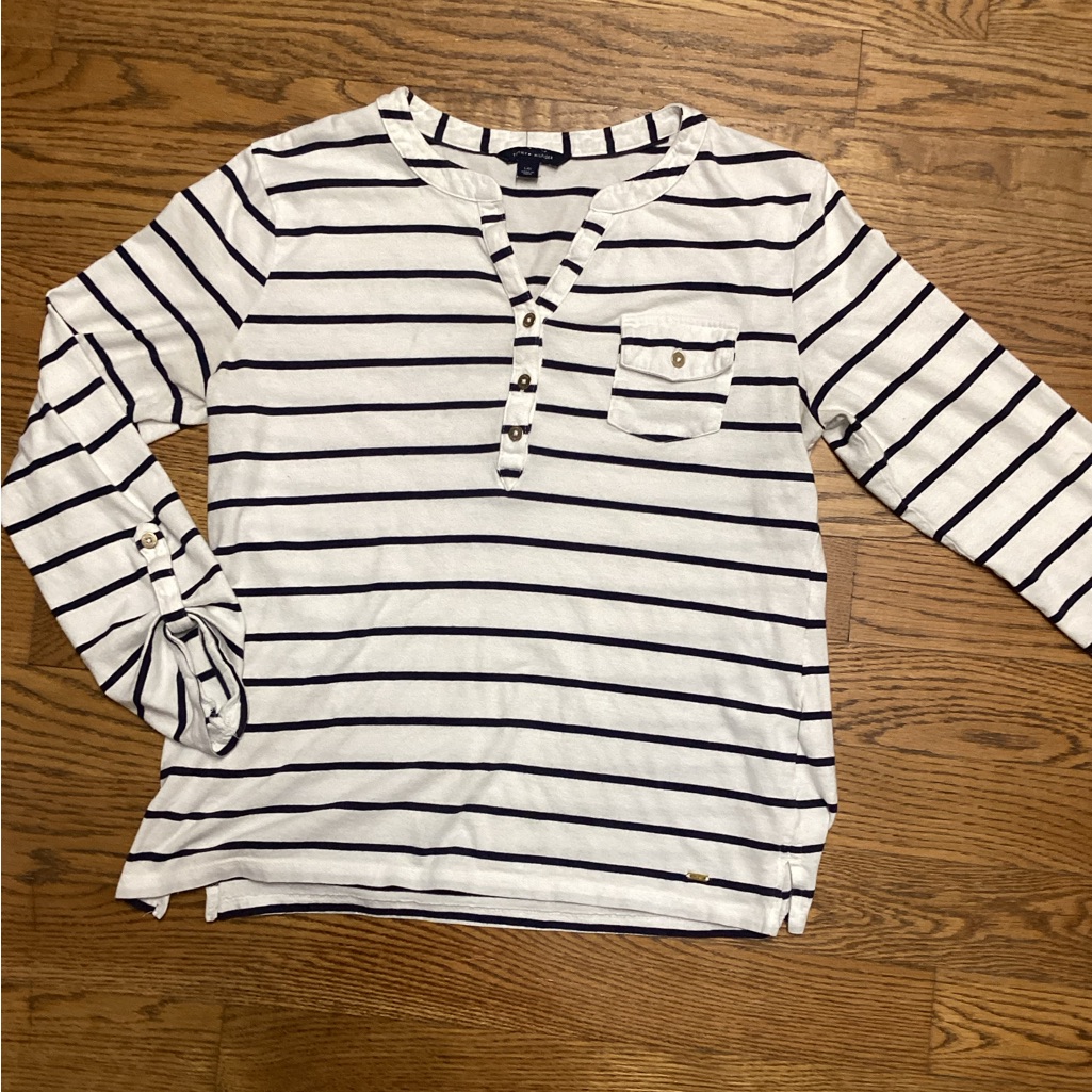 Tommy Hilfiger Henley Stripe T-Shirt. Size Large